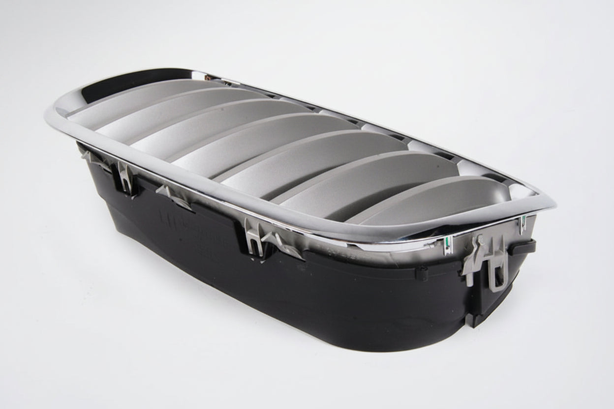 Bonnet Grille - BMW E70 / E71 X-Series - Silver With Chrome Frame - Left