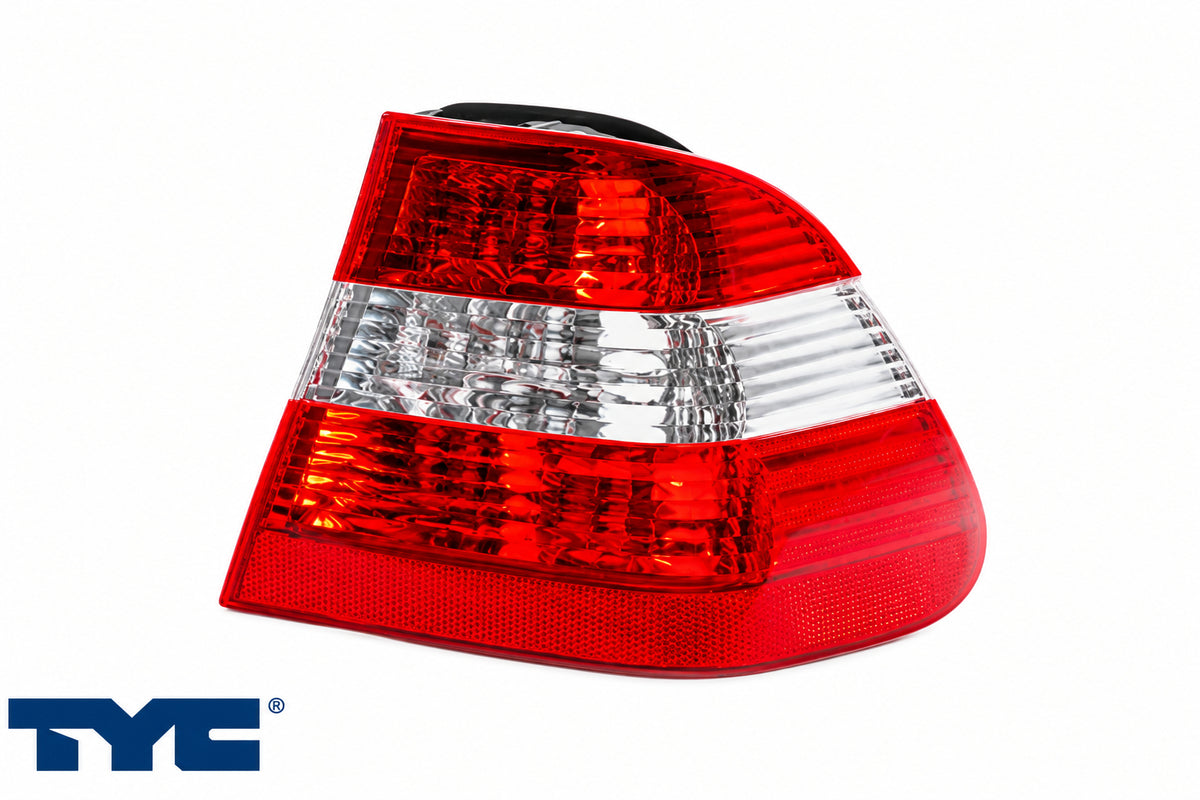 Rear Lamp - BMW E46 3.-Series Sedan - White & Red - Facelift - Right